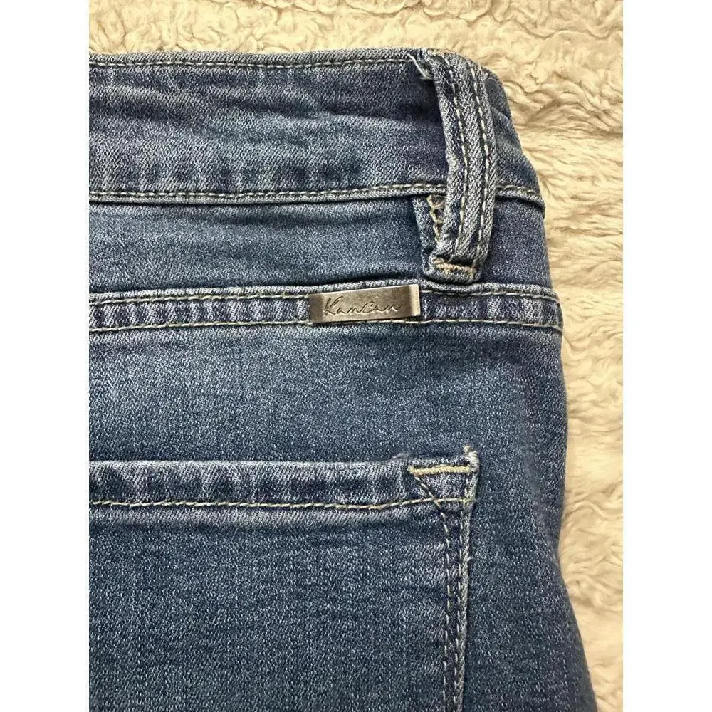 KanCan medium wash high-rise button fly cropped jeans Size 31